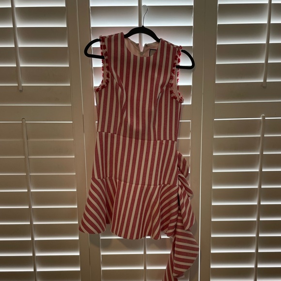 Alexis Dress - Picture 2 of 4